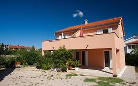 Apartments Glibo Near The Sea And Town Center!